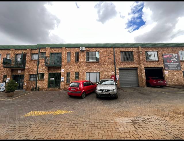 429M² WAREHOUSE TO LET IN HENNOPSPARK